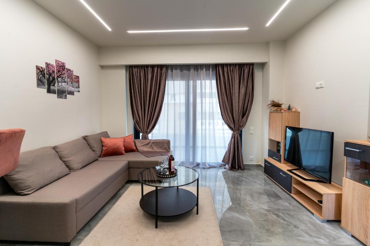 Olina'S Luxury Apartment Tríkala Exterior foto
